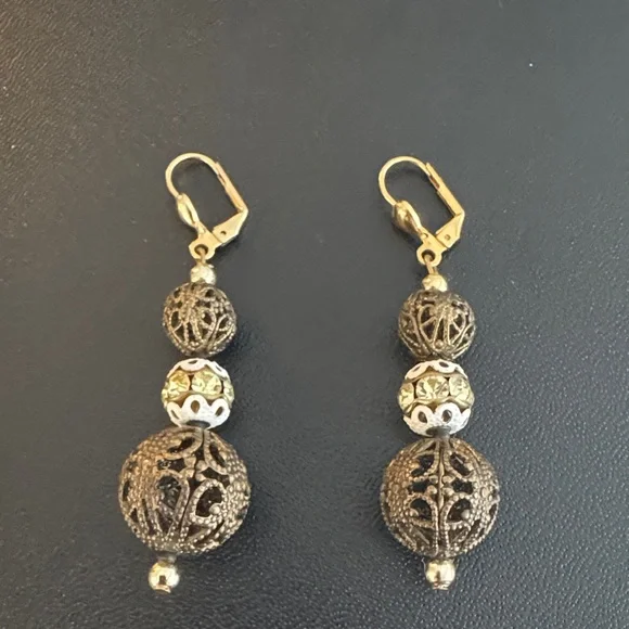 Elegant Gold and Black Filigree Earrings: 🤩SEE OFFER IN DESCRIPTION🤩 - Picture 5 of 5
